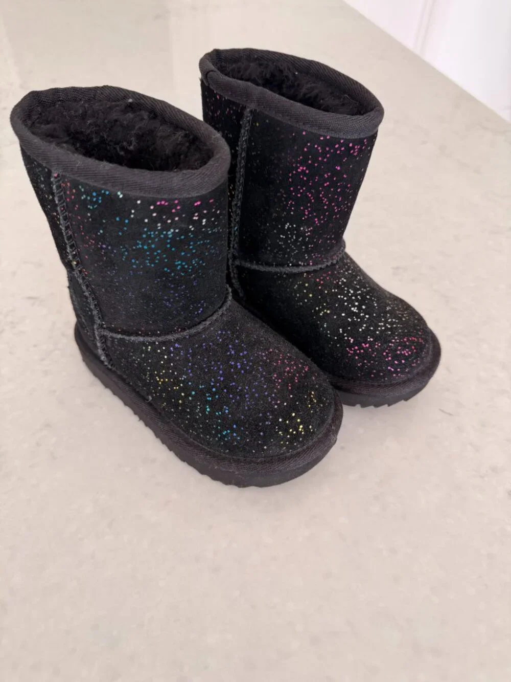 UGG Toddler Black Rainbow Glitter Shearling Winter Boots Girls Size 7